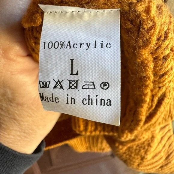 Unbranded cardigan sweater - Picture 3 of 3